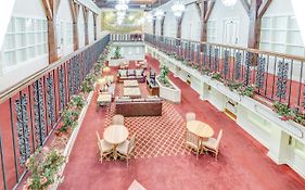 Plaza Suites Downtown New Orleans